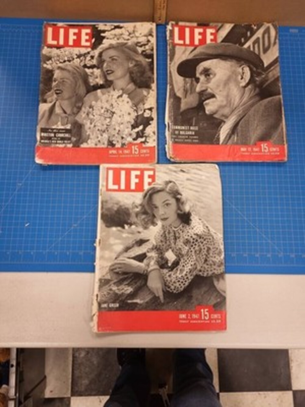 Lot 3 LIFE Magazine 1947 Winston Churchill Communist Boss Jane Greer Collectible